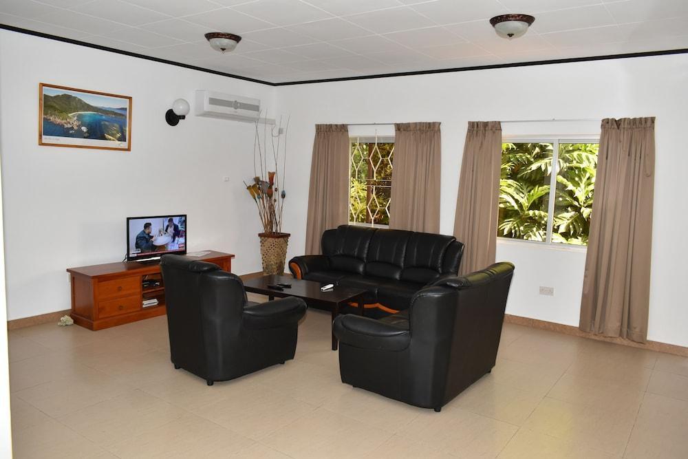 Zeph Self Catering Appartement Baie Lazare  Buitenkant foto