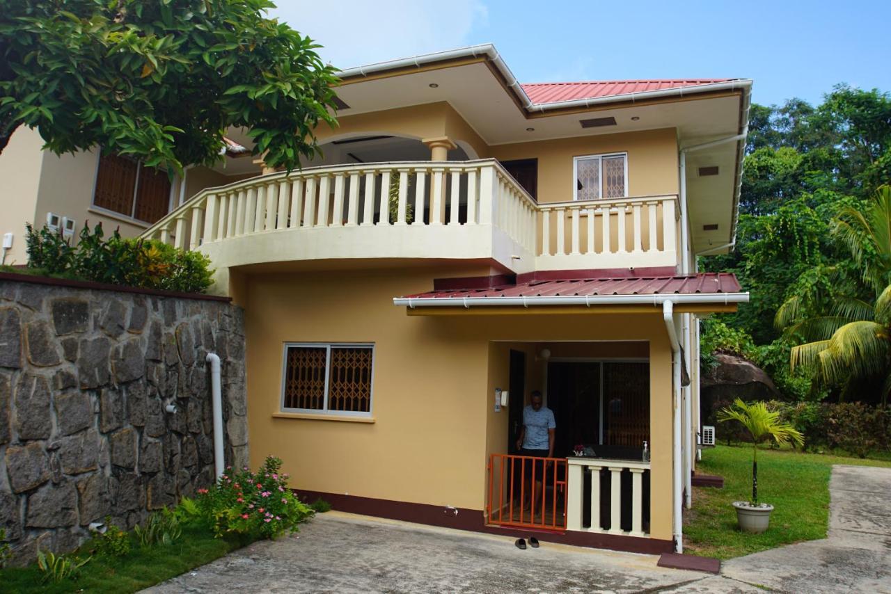Zeph Self Catering Appartement Baie Lazare  Buitenkant foto