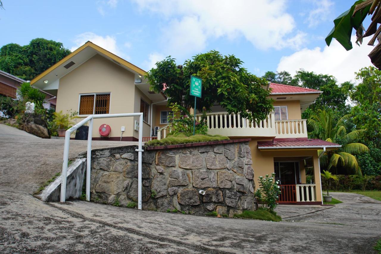 Zeph Self Catering Appartement Baie Lazare  Buitenkant foto