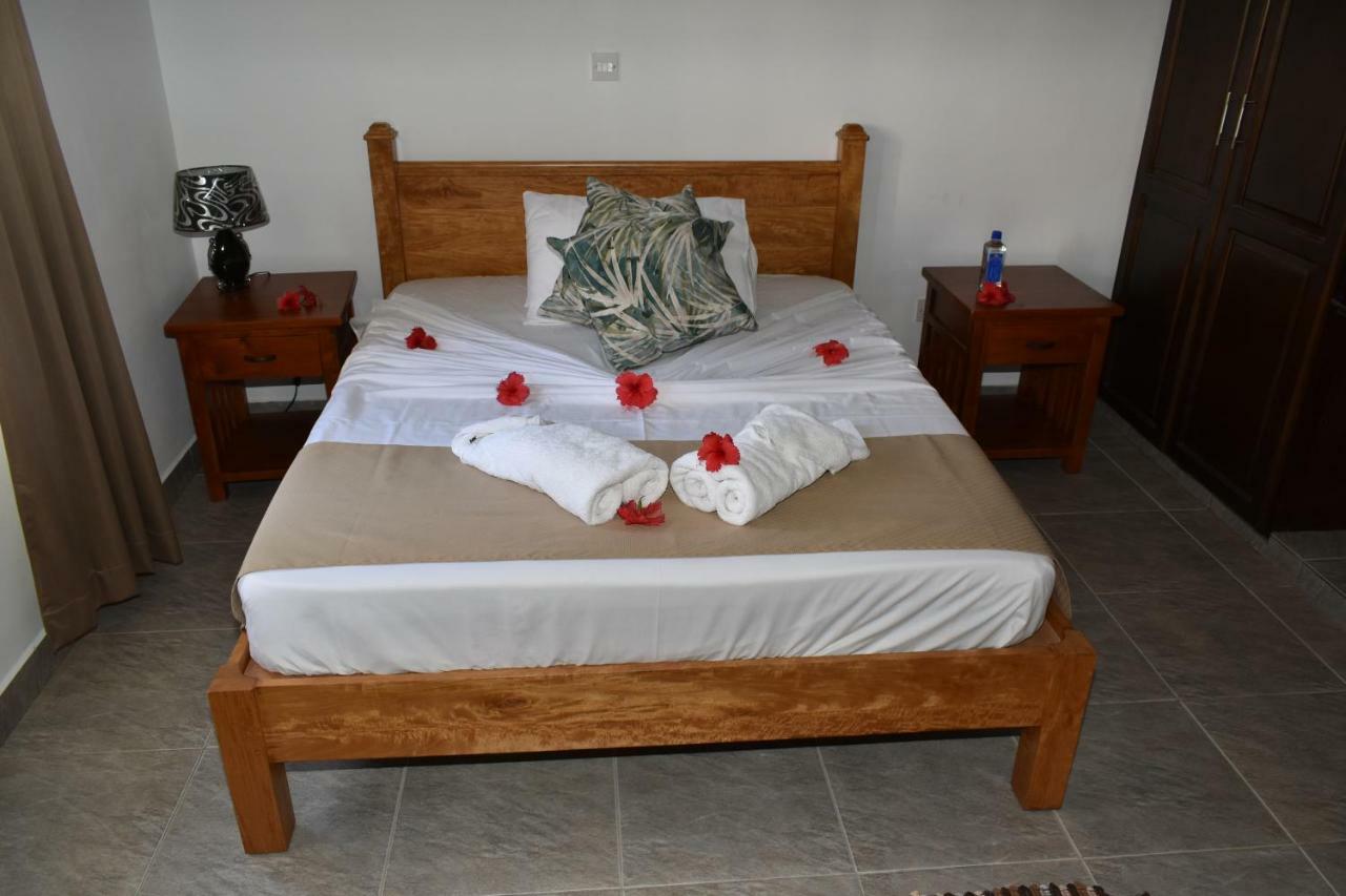 Zeph Self Catering Appartement Baie Lazare  Buitenkant foto